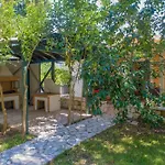 Apartment Anthias Garden Frinion