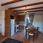 Apartment Anthias Garden Frinion