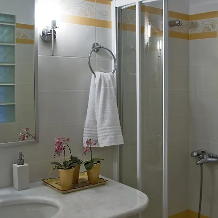 아파트 Anthias Garden