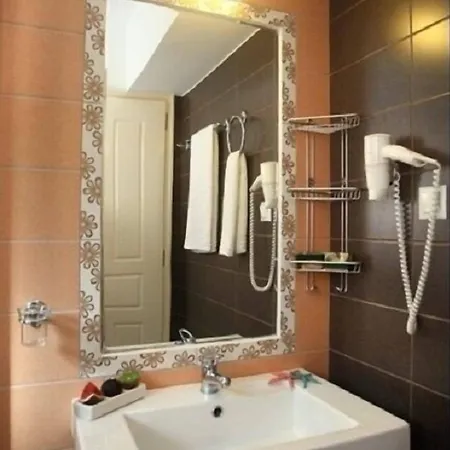 Anthias Garden Frínion