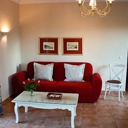 Anthias Garden Daire *