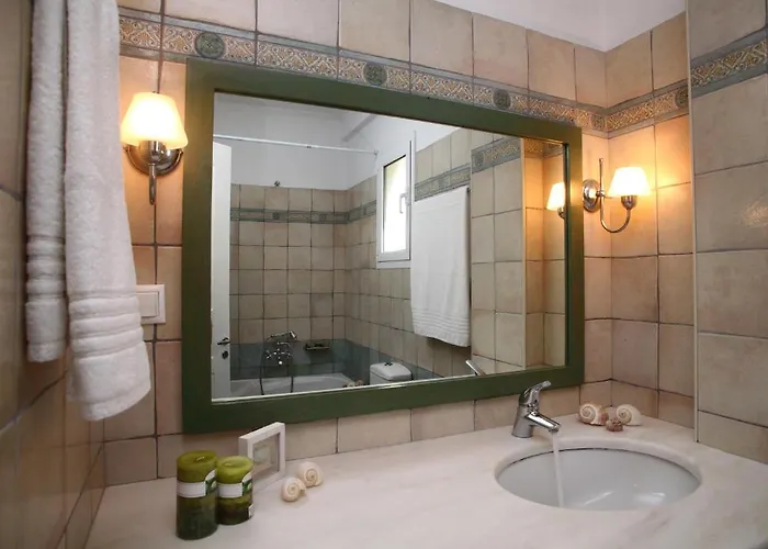 Anthias Garden Frinion