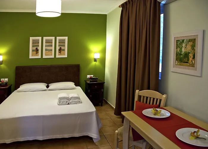 Anthias Garden Apartment